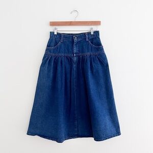 Vintage Denim A-Line Skirt High Waisted Pleated Midi Size XS / S